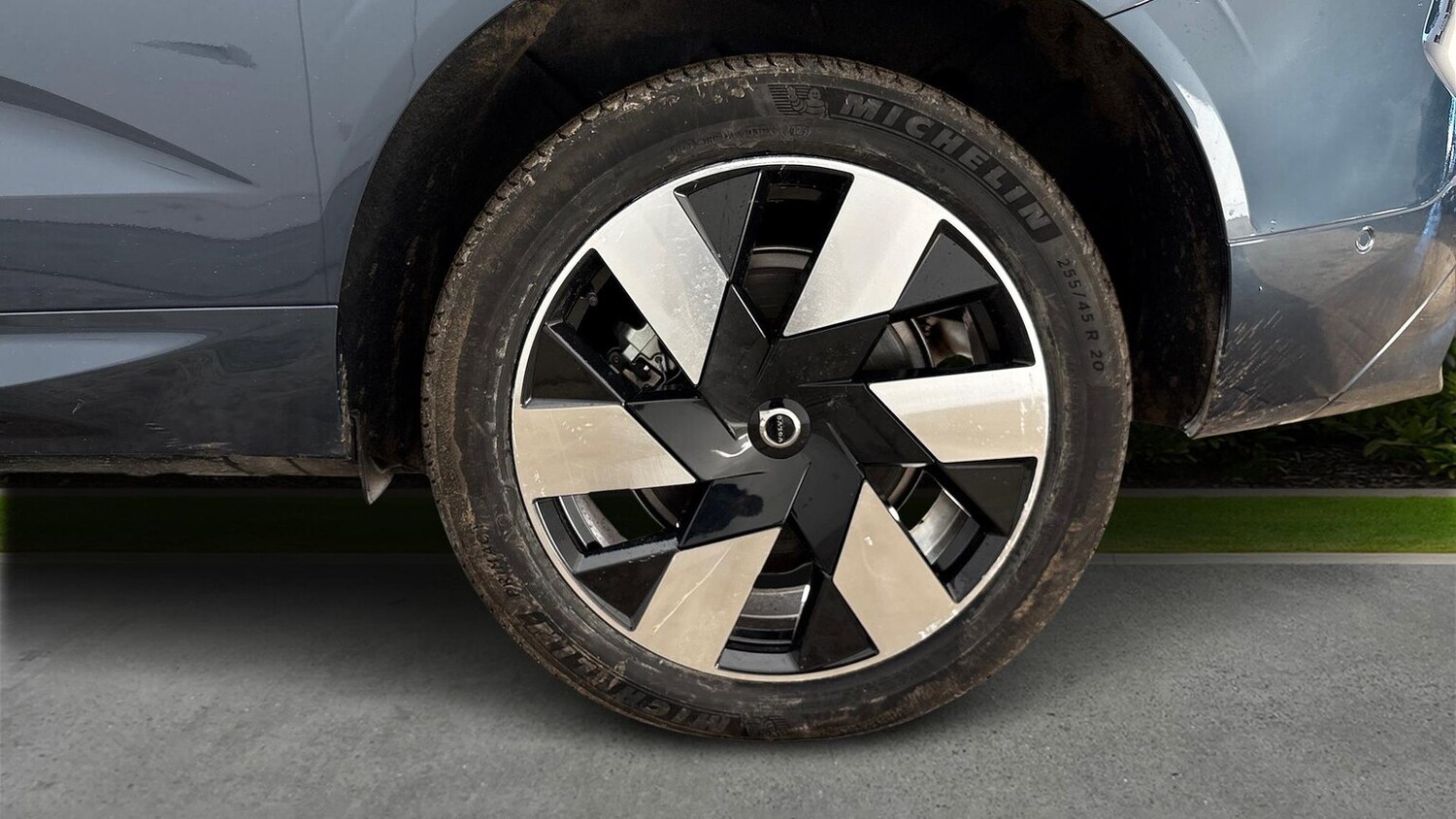 Used Volvo XC60 2025 for sale - 77846715: Photo 19