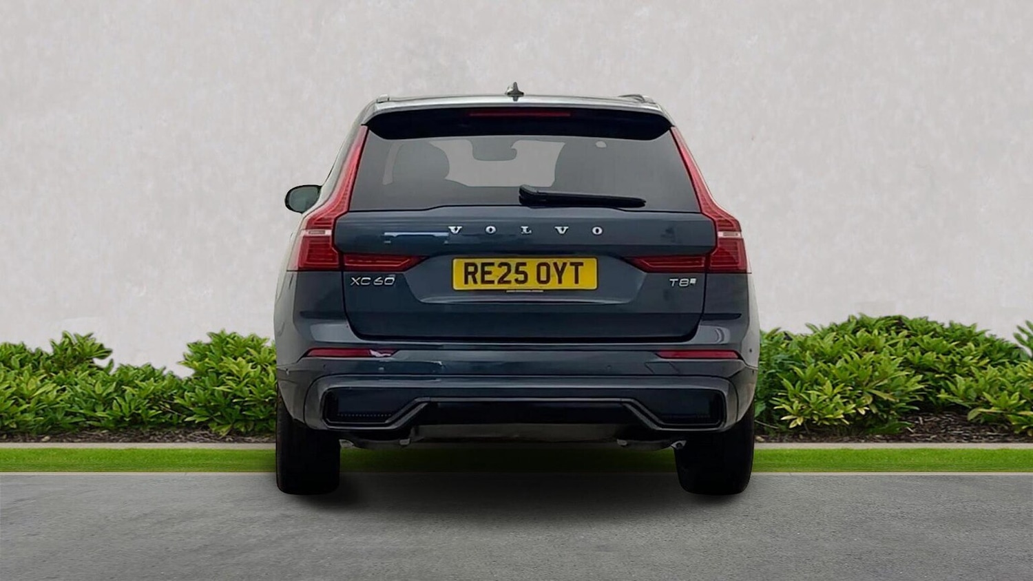 Used Volvo XC60 2025 for sale - 77846715: Photo 4