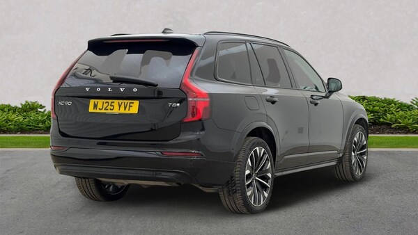 Used Volvo XC90 2025 for sale - 76243204: Photo 2