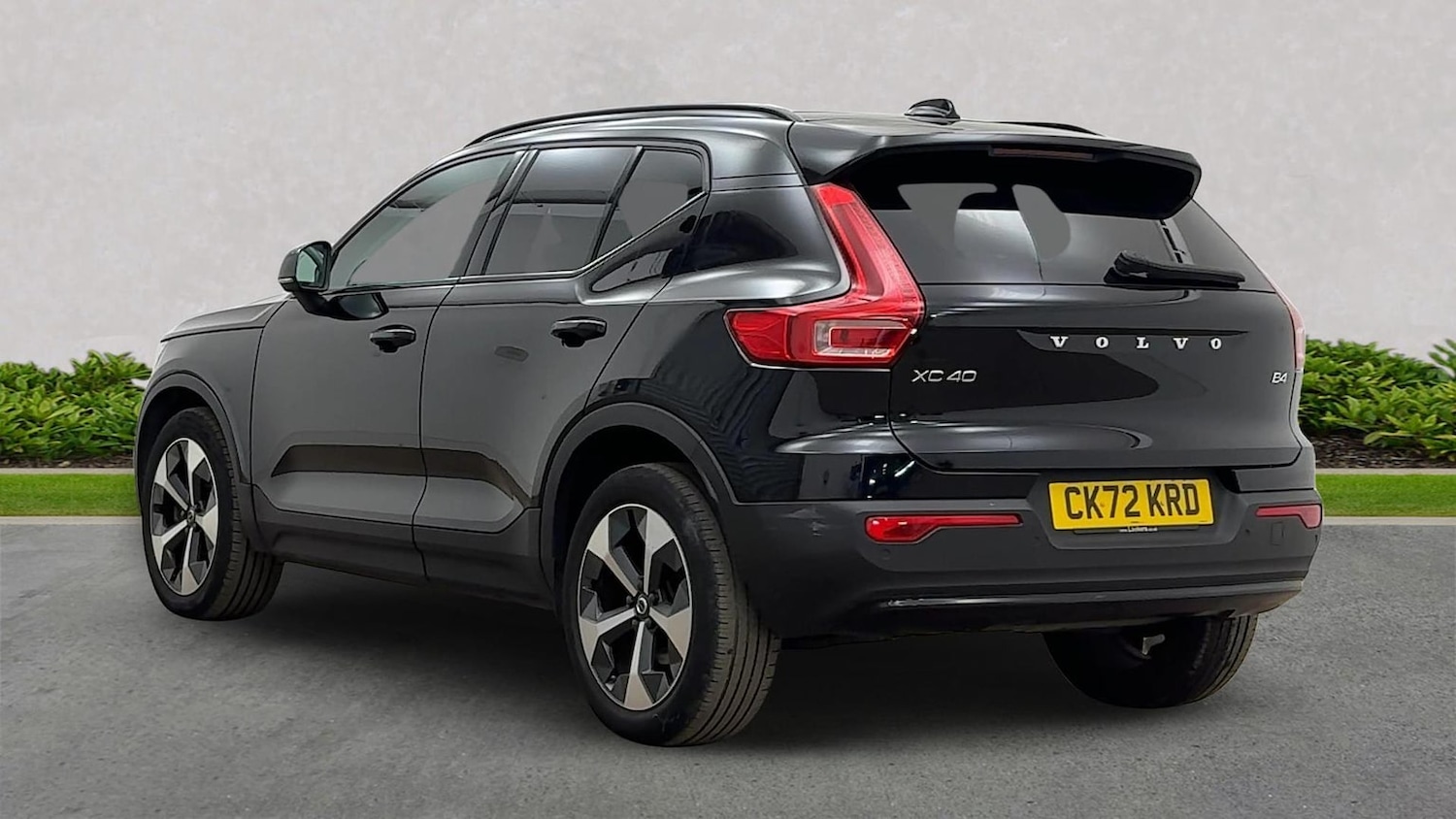 Used Volvo XC40 2022 for sale - 76757431: Photo 3