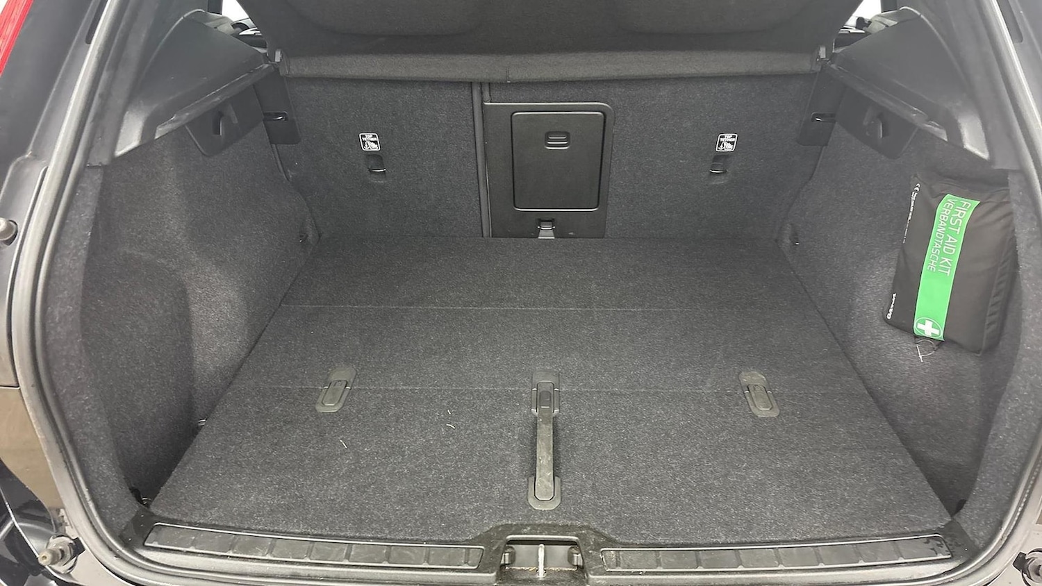 Used Volvo XC40 2022 for sale - 76757431: Photo 5