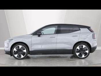 Used Volvo EX30 2025 for sale - 79430249: Photo