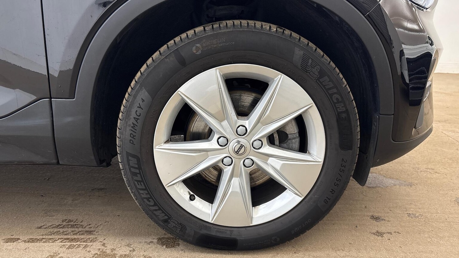 Used Volvo XC40 2025 for sale - 76650208: Photo 13