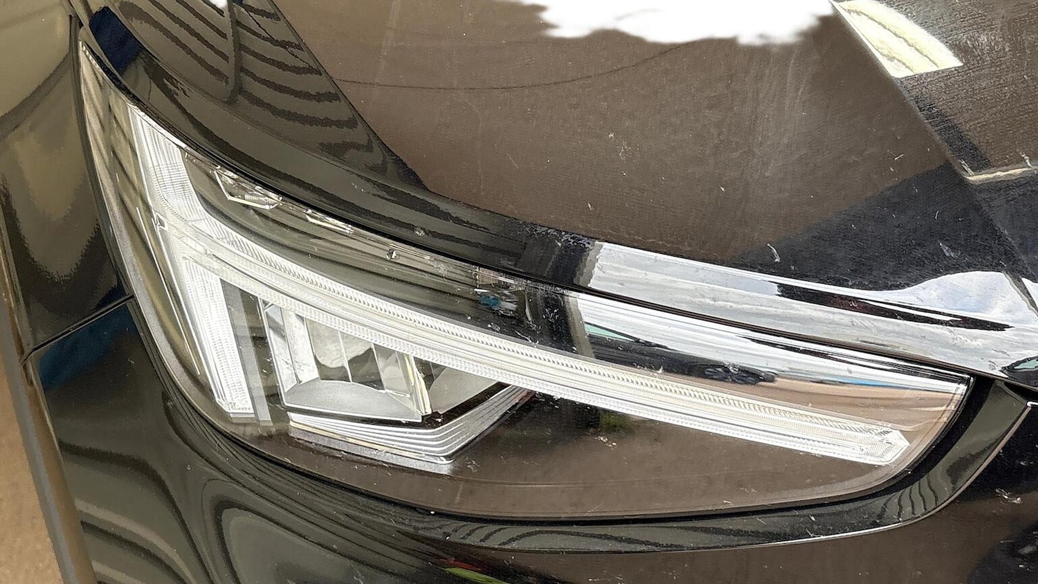 Used Volvo XC40 2025 for sale - 76650208: Photo 15