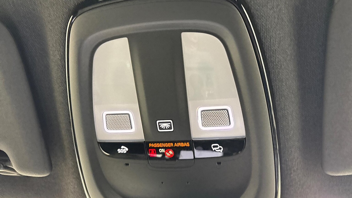 Used Volvo XC40 2025 for sale - 76650208: Photo 25