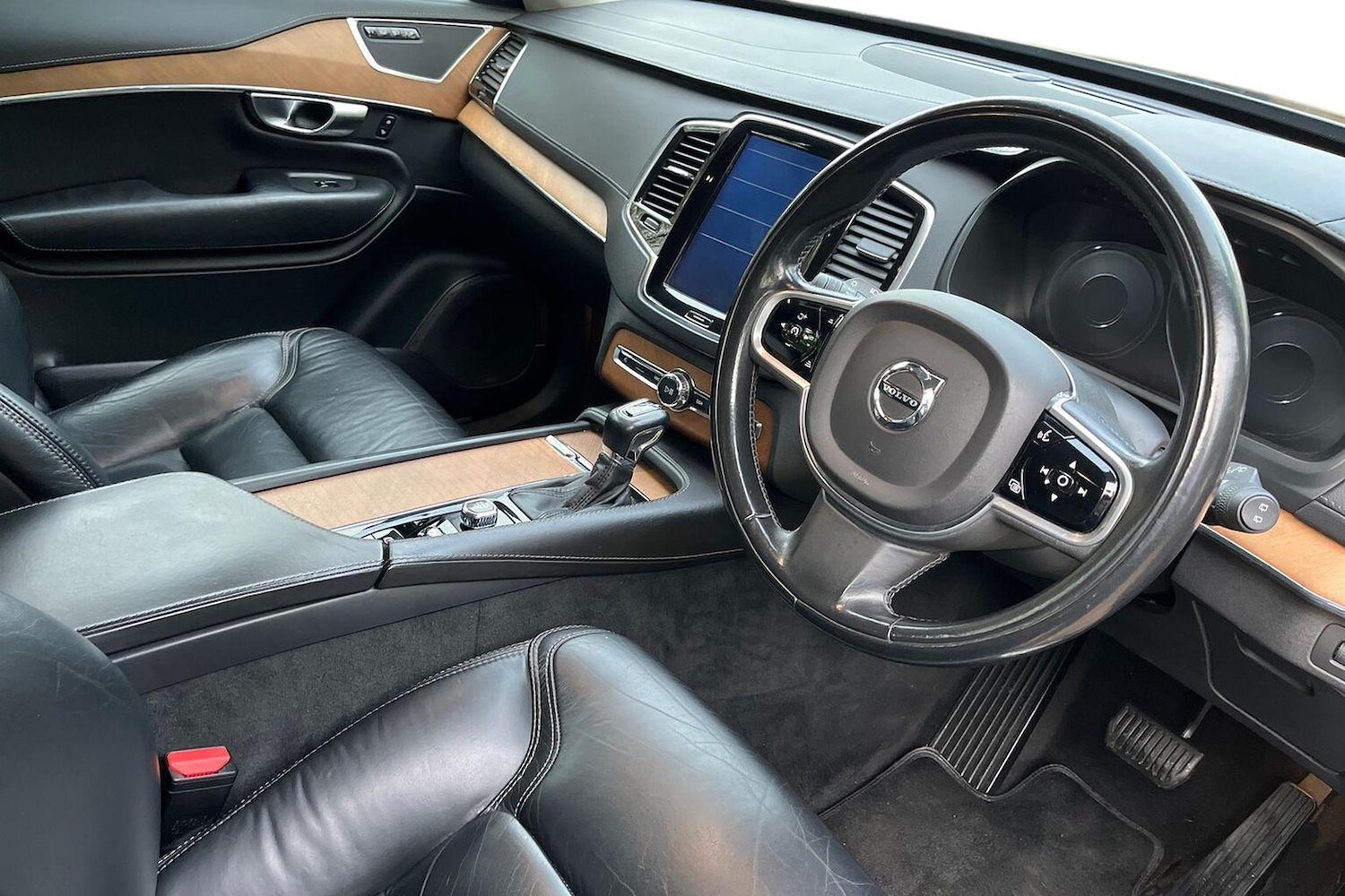 Used Volvo XC90 2017 for sale - 76892176: Photo 16