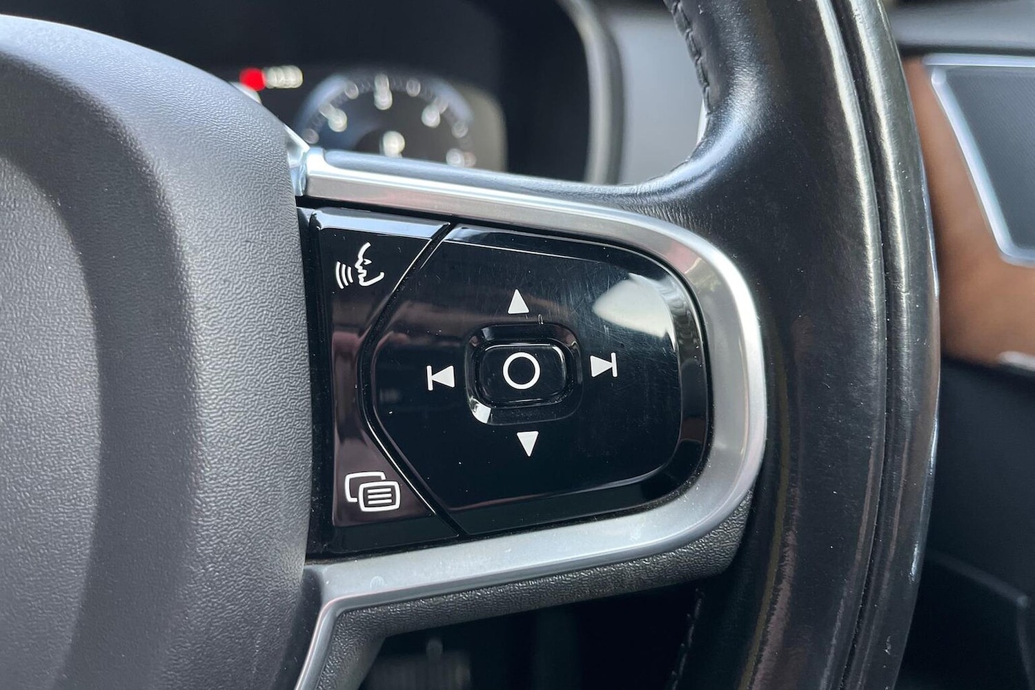 Used Volvo XC90 2017 for sale - 76892176: Photo 27