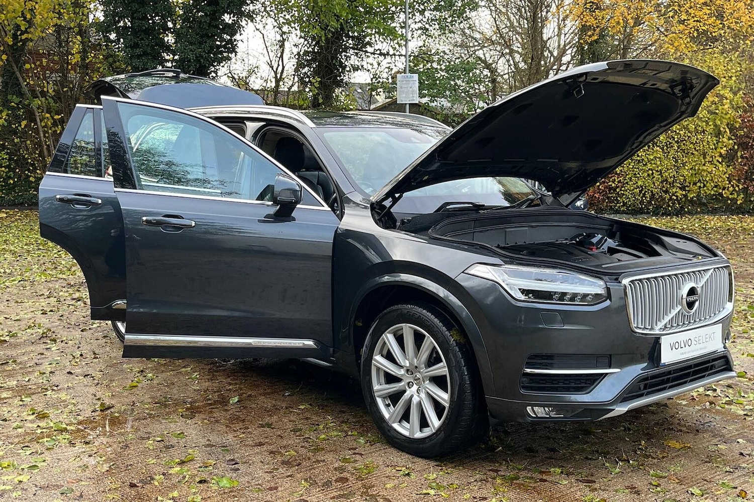 Used Volvo XC90 2017 for sale - 76892176: Photo 41