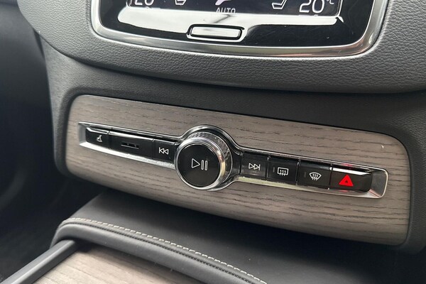 Used Volvo XC90 2020 for sale - 76193211: Photo 22