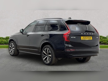 Used Volvo XC90 2025 for sale - 76418237: Photo