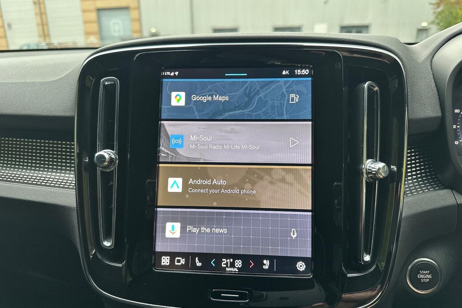 Used Volvo XC40 2024 for sale - 76570970: Photo 11