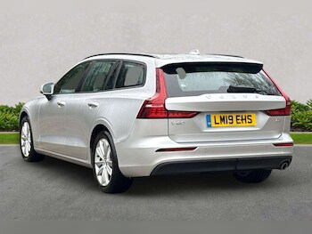 Used Volvo V60 2019 for sale - 78346117: Photo