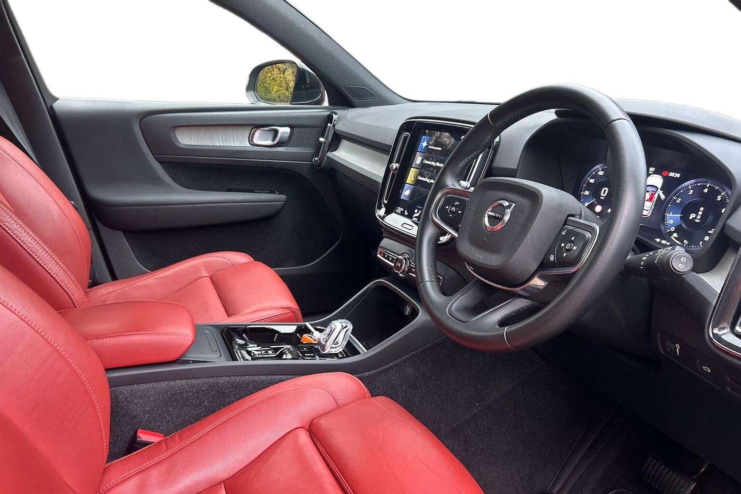 Used Volvo XC40 2020 for sale - 76830690: Photo 15