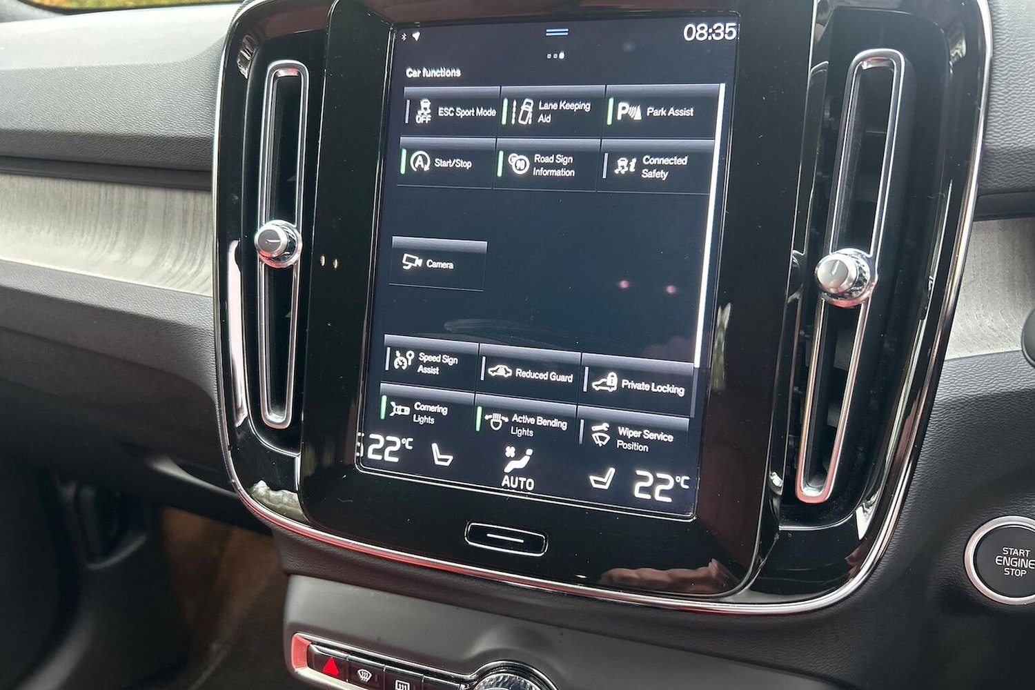 Used Volvo XC40 2020 for sale - 76830690: Photo 25