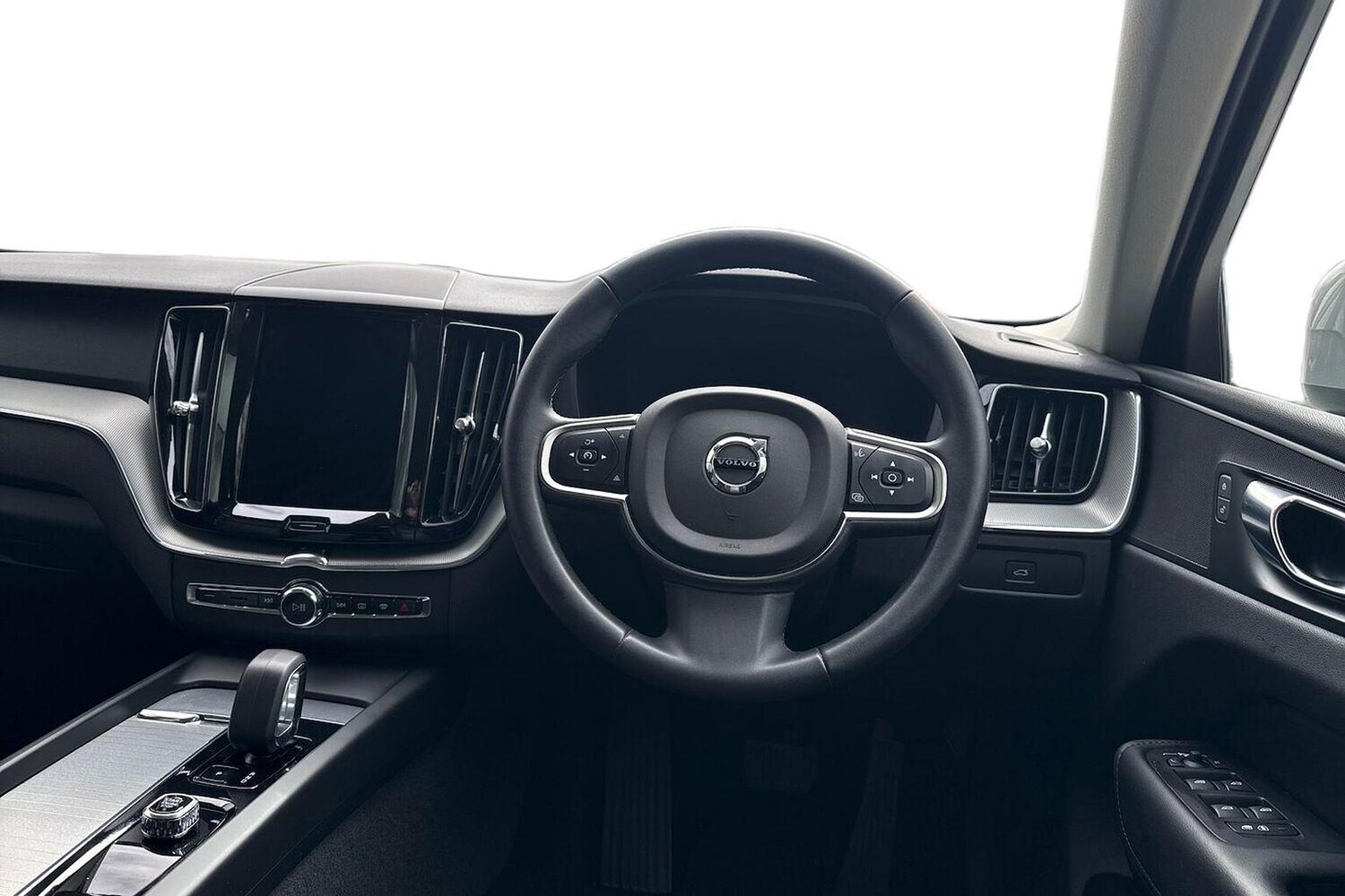 Used Volvo XC60 2023 for sale - 78192836: Photo 11