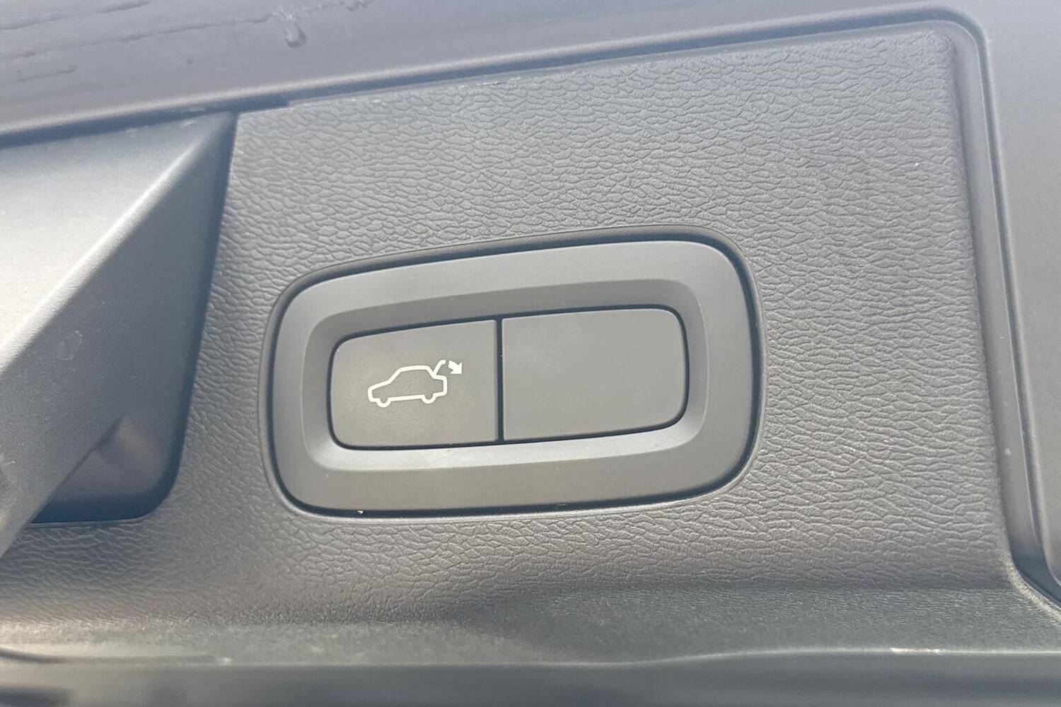 Used Volvo XC60 2023 for sale - 78192836: Photo 38