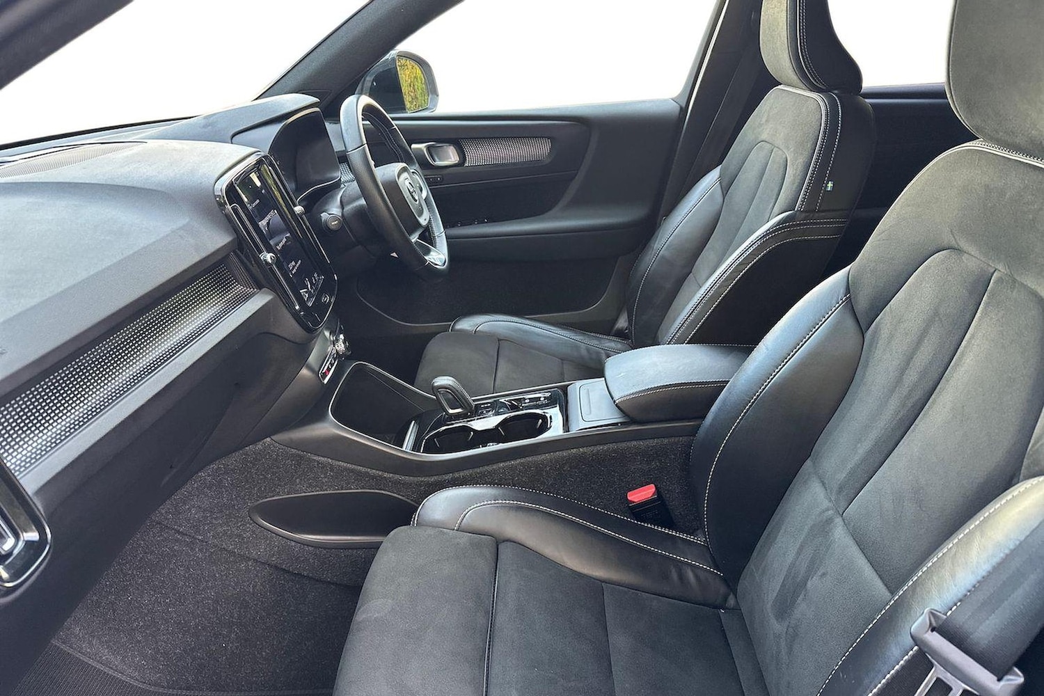 Used Volvo XC40 2020 for sale - 76521008: Photo 7