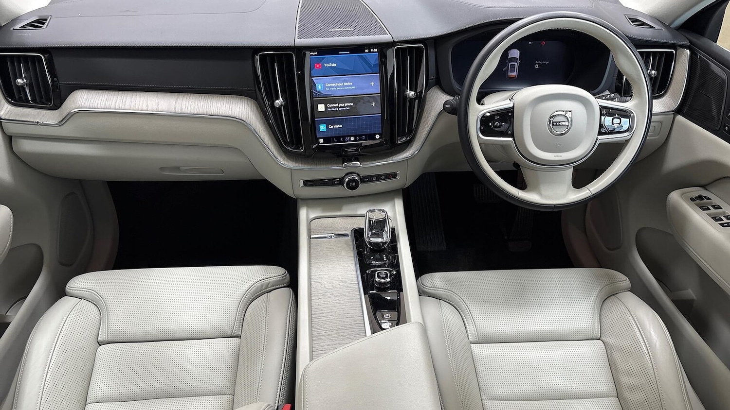 Used Volvo XC60 2022 for sale - 76785160: Photo 10