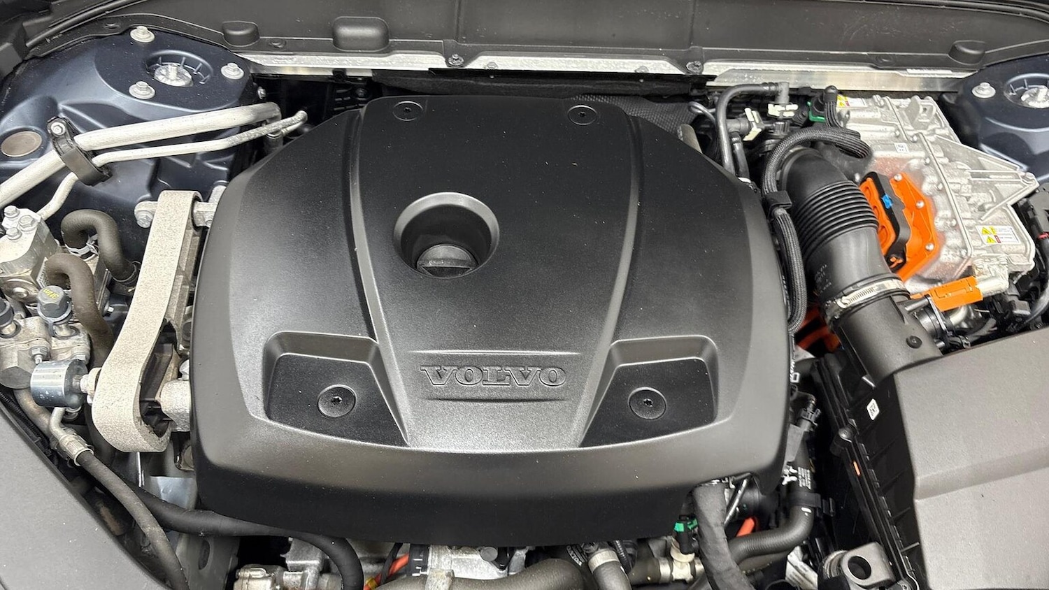 Used Volvo XC60 2022 for sale - 76785160: Photo 15