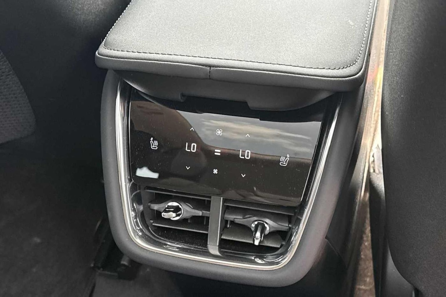 Used Volvo EX90 2025 for sale - 76536648: Photo 26