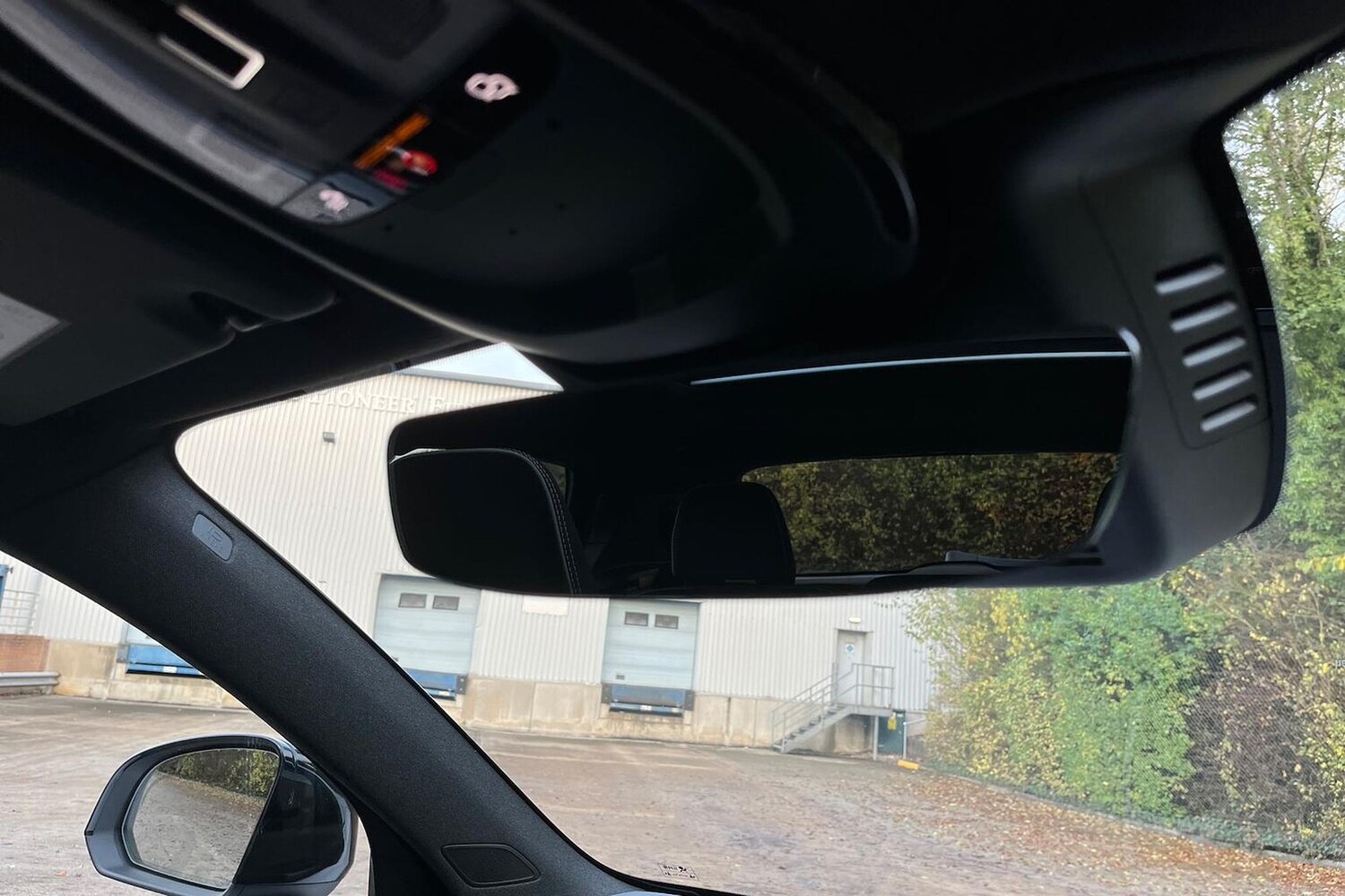 Used Volvo XC40 2024 for sale - 76536652: Photo 16