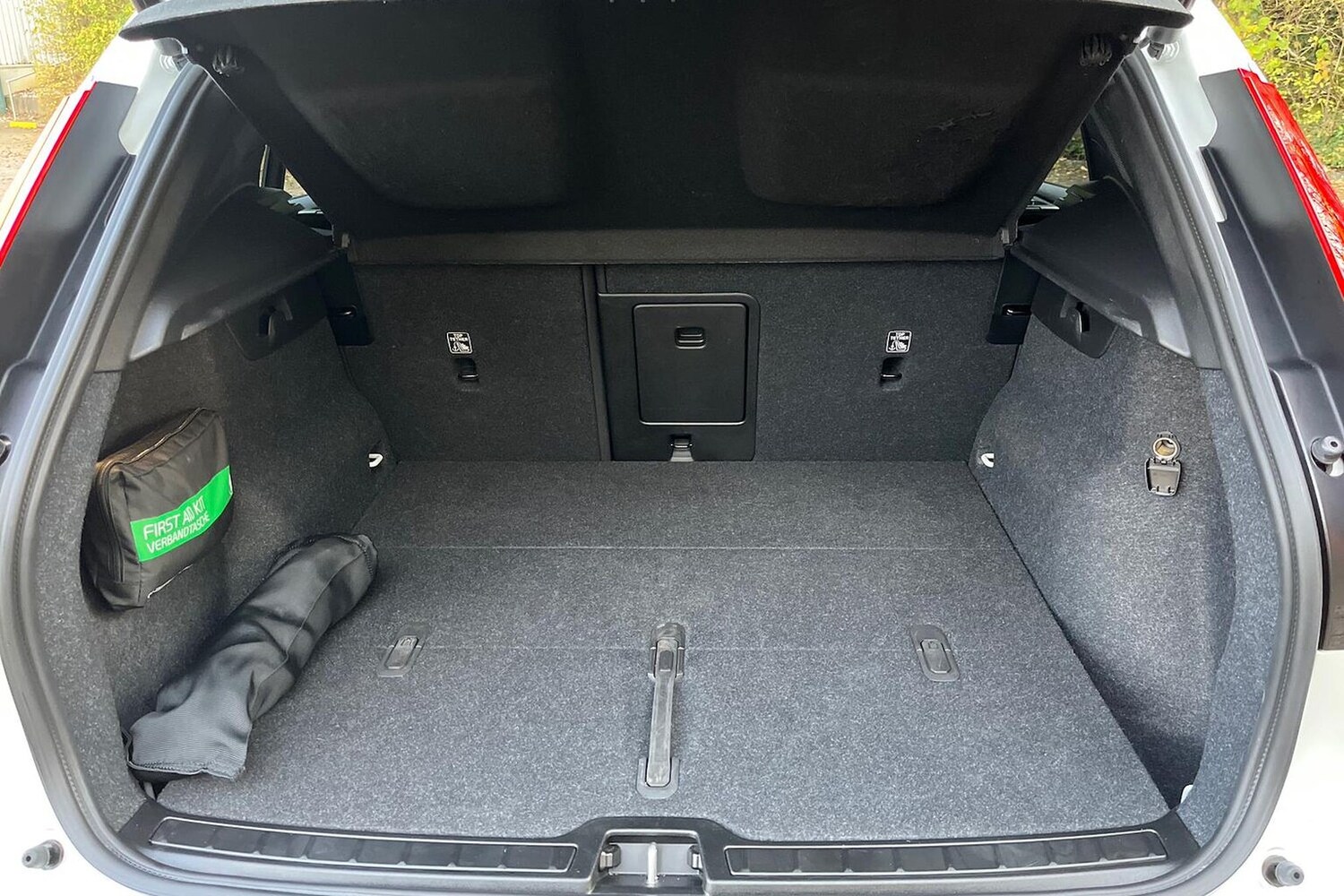 Used Volvo XC40 2024 for sale - 76536652: Photo 19