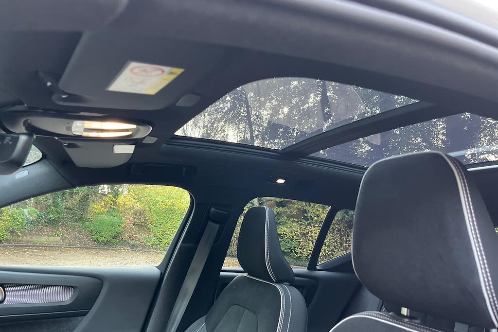 Used Volvo XC40 2024 for sale - 76536652: Photo 36