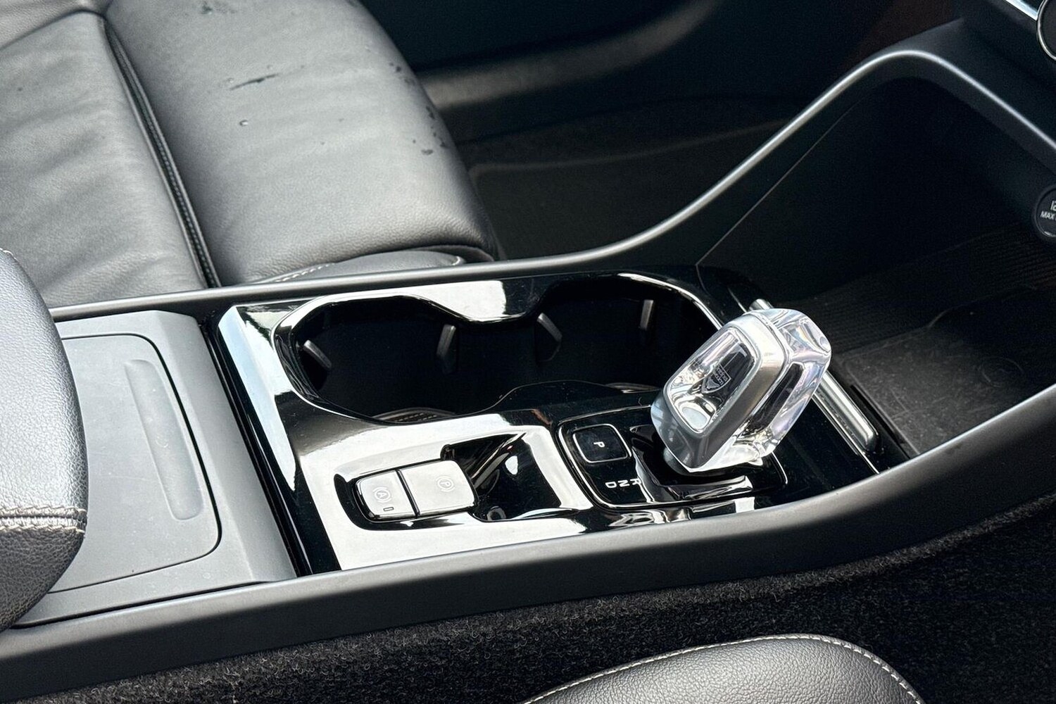 Used Volvo XC40 2022 for sale - 76807529: Photo 14