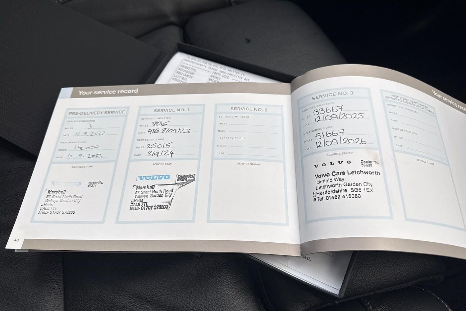 Used Volvo XC40 2022 for sale - 76807529: Photo 2