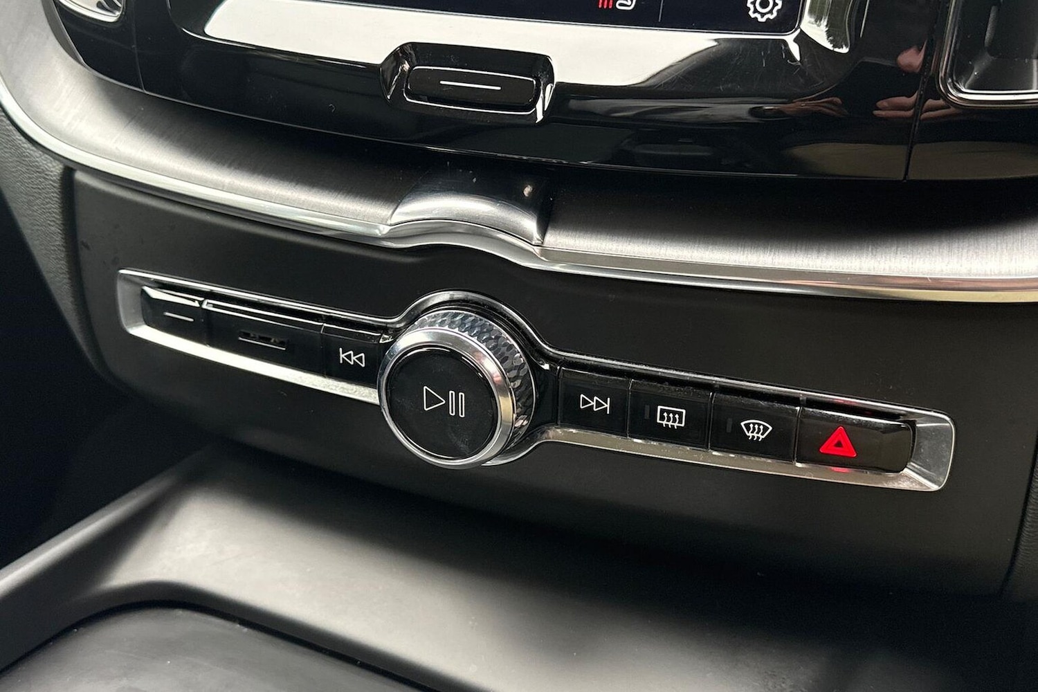 Used Volvo XC60 2022 for sale - 76016924: Photo 22