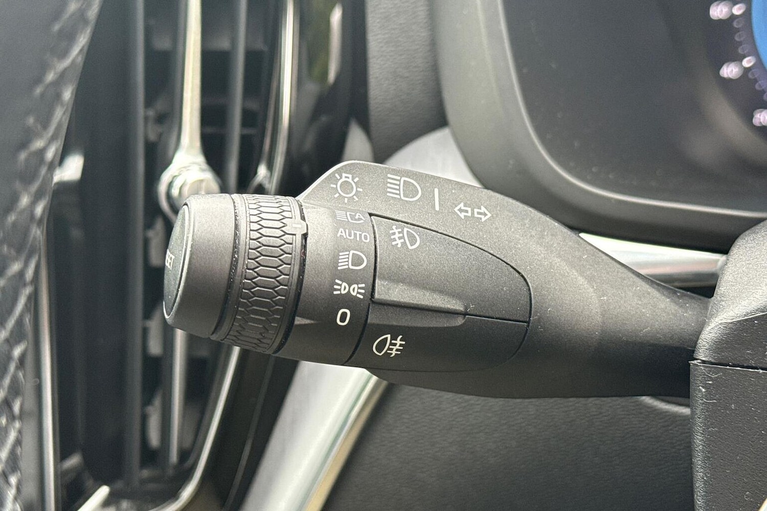 Used Volvo XC60 2022 for sale - 76016924: Photo 28