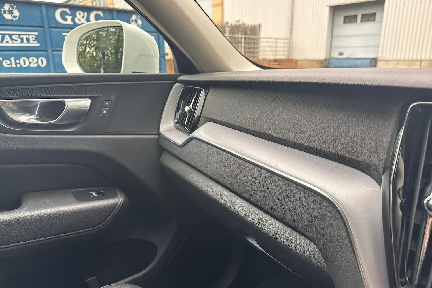 Used Volvo XC60 2022 for sale - 76016924: Photo 29