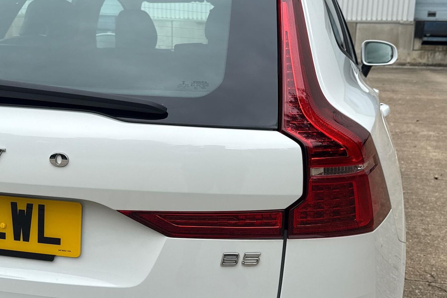 Used Volvo XC60 2022 for sale - 76016924: Photo 33