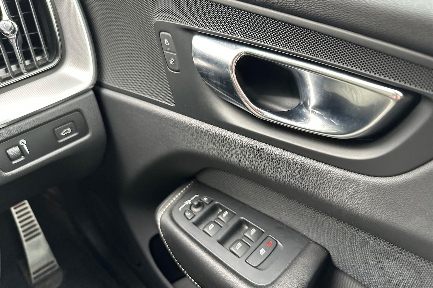 Used Volvo XC60 2021 for sale - 76497310: Photo 21