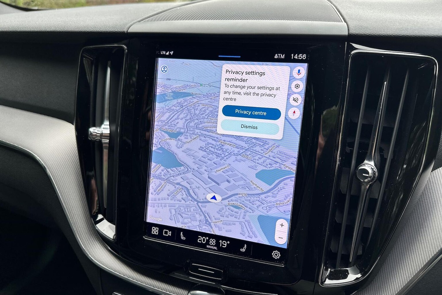 Used Volvo XC60 2021 for sale - 76497310: Photo 24