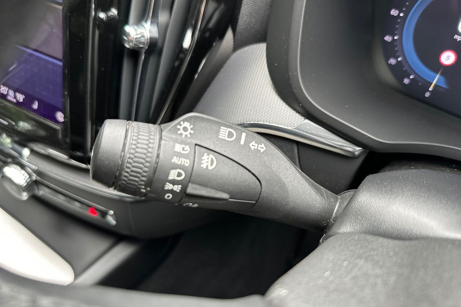 Used Volvo XC60 2021 for sale - 76497310: Photo 28