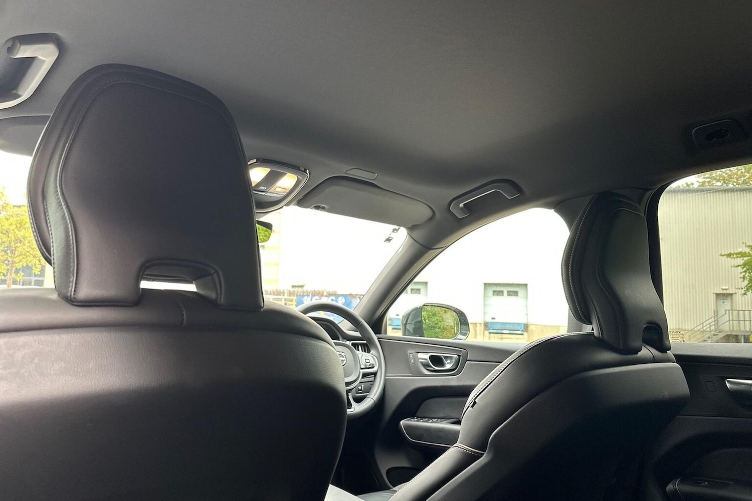 Used Volvo XC60 2021 for sale - 76497310: Photo 32