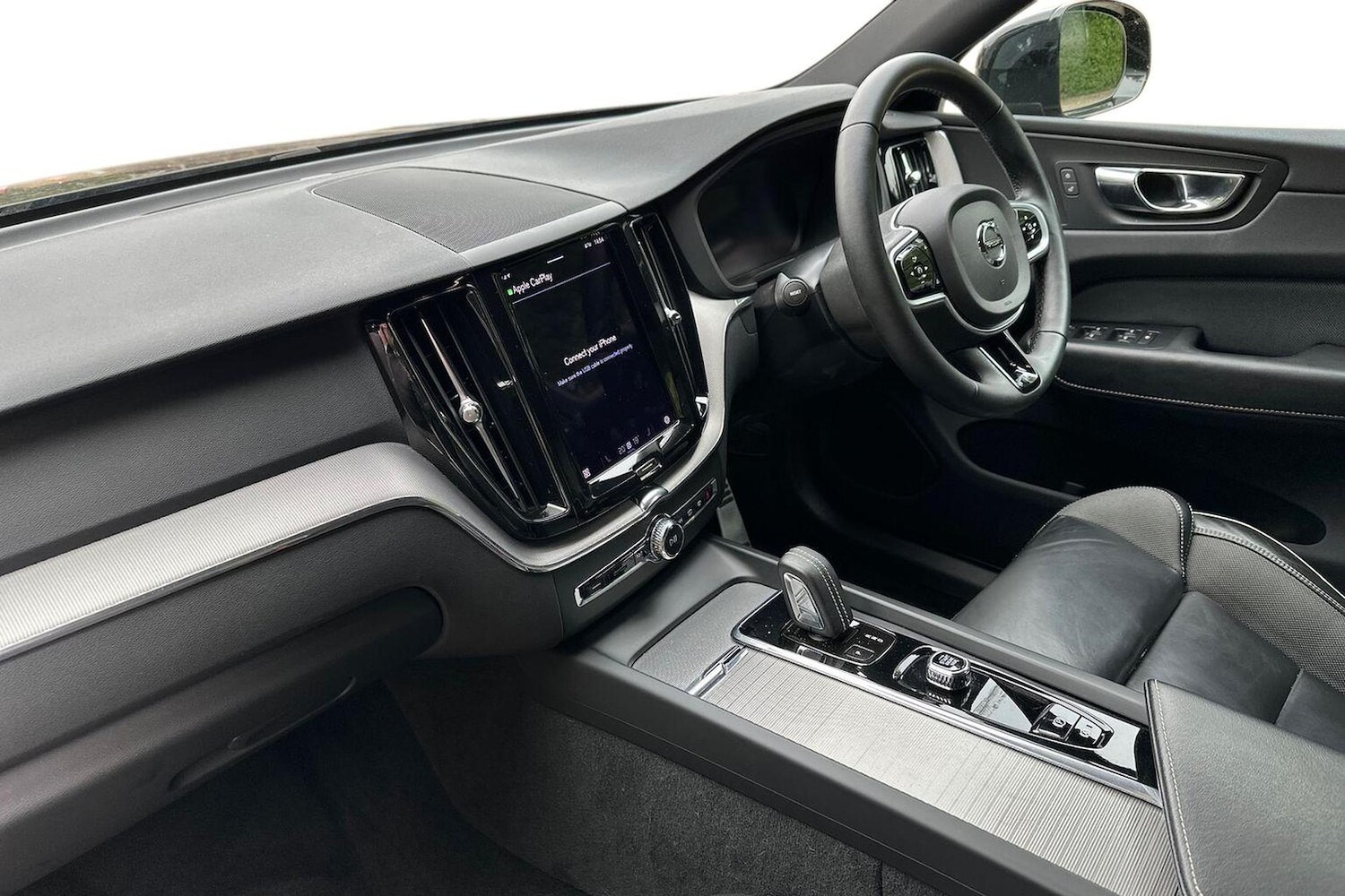 Used Volvo XC60 2021 for sale - 76497310: Photo 7