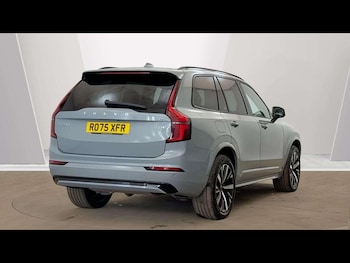 Used Volvo XC90 2025 for sale - 79410531: Photo