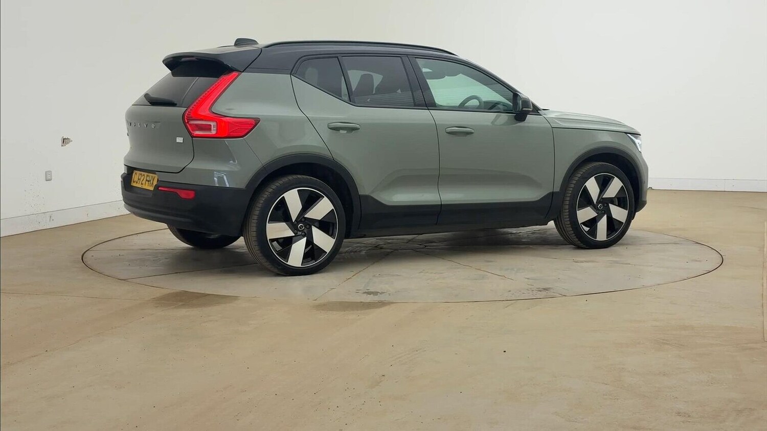 Used Volvo XC40 2023 for sale - 78192918: Photo 24
