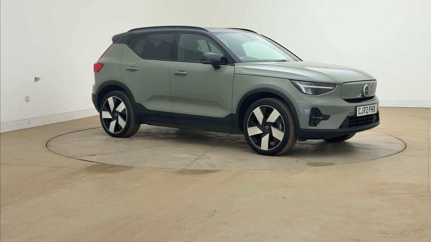 Used Volvo XC40 2023 for sale - 78192918: Photo 28