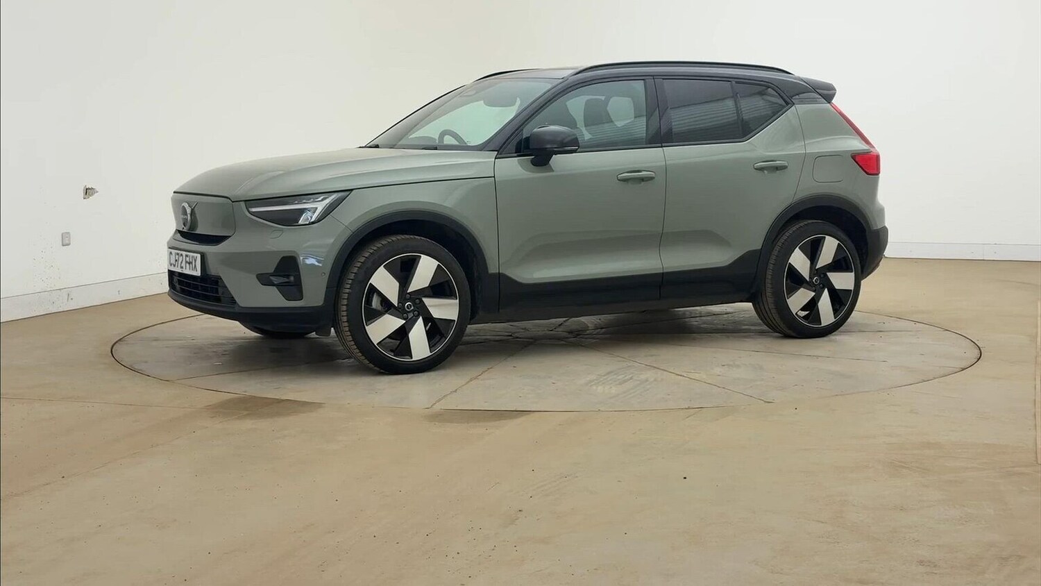 Used Volvo XC40 2023 for sale - 78192918: Photo 32