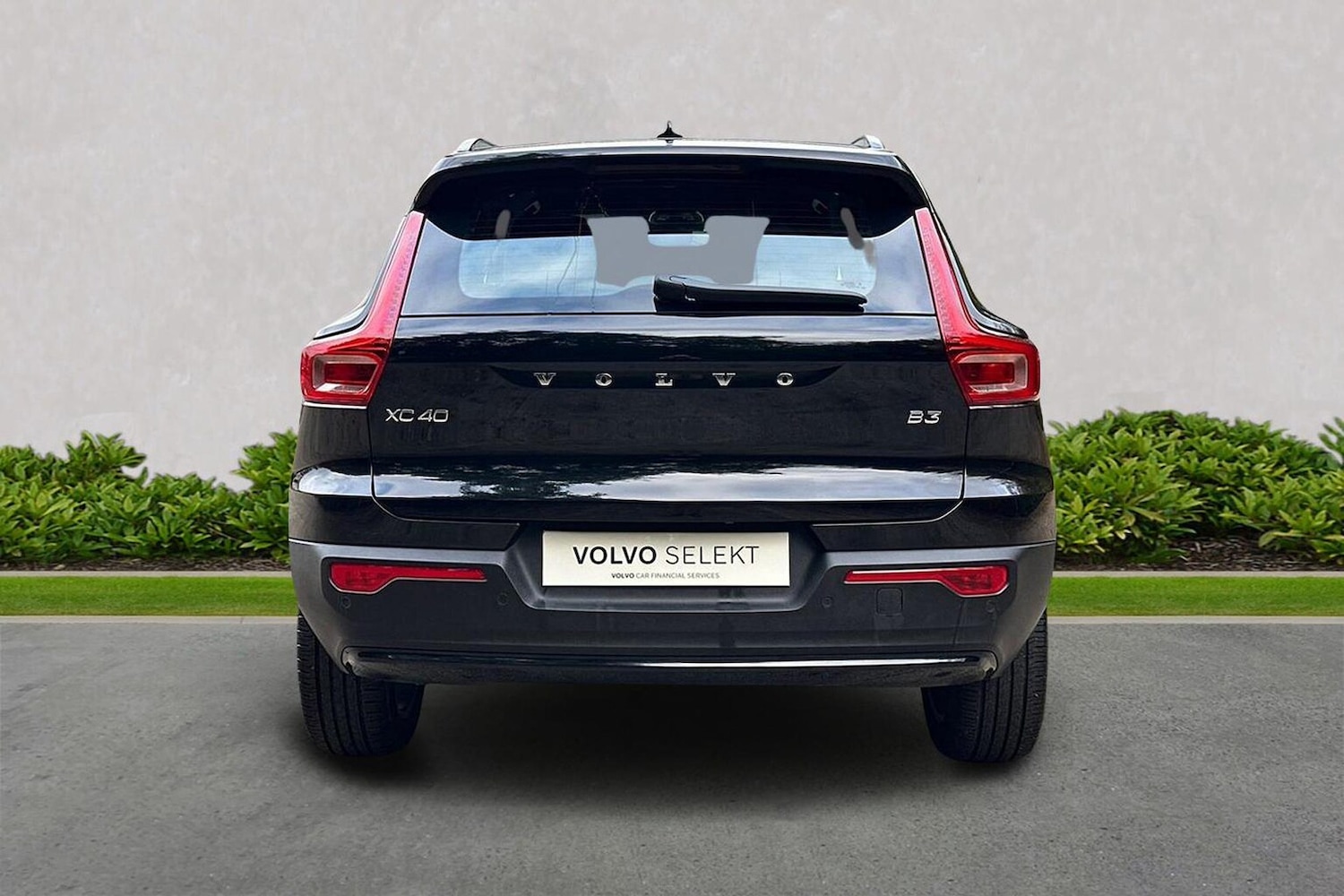 Used Volvo XC40 2024 for sale - 76340628: Photo 4