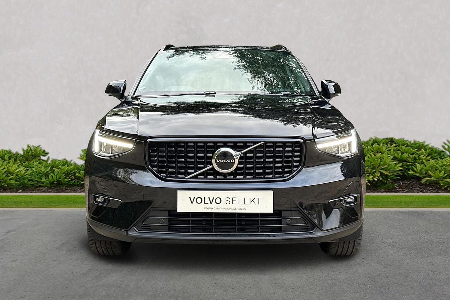 Used Volvo XC40 2024 for sale - 76340628: Photo 5