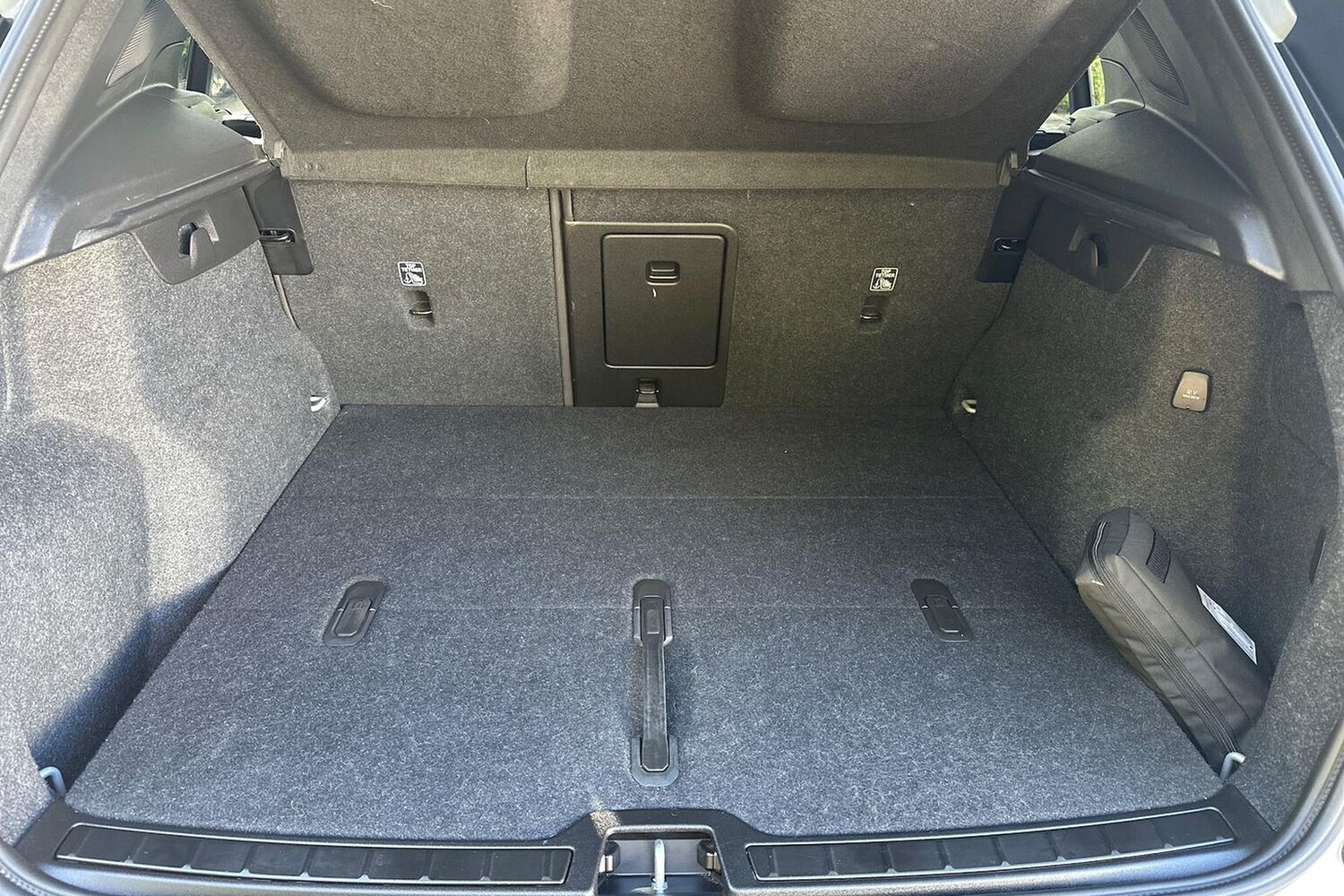 Used Volvo XC40 2025 for sale - 78139552: Photo 19