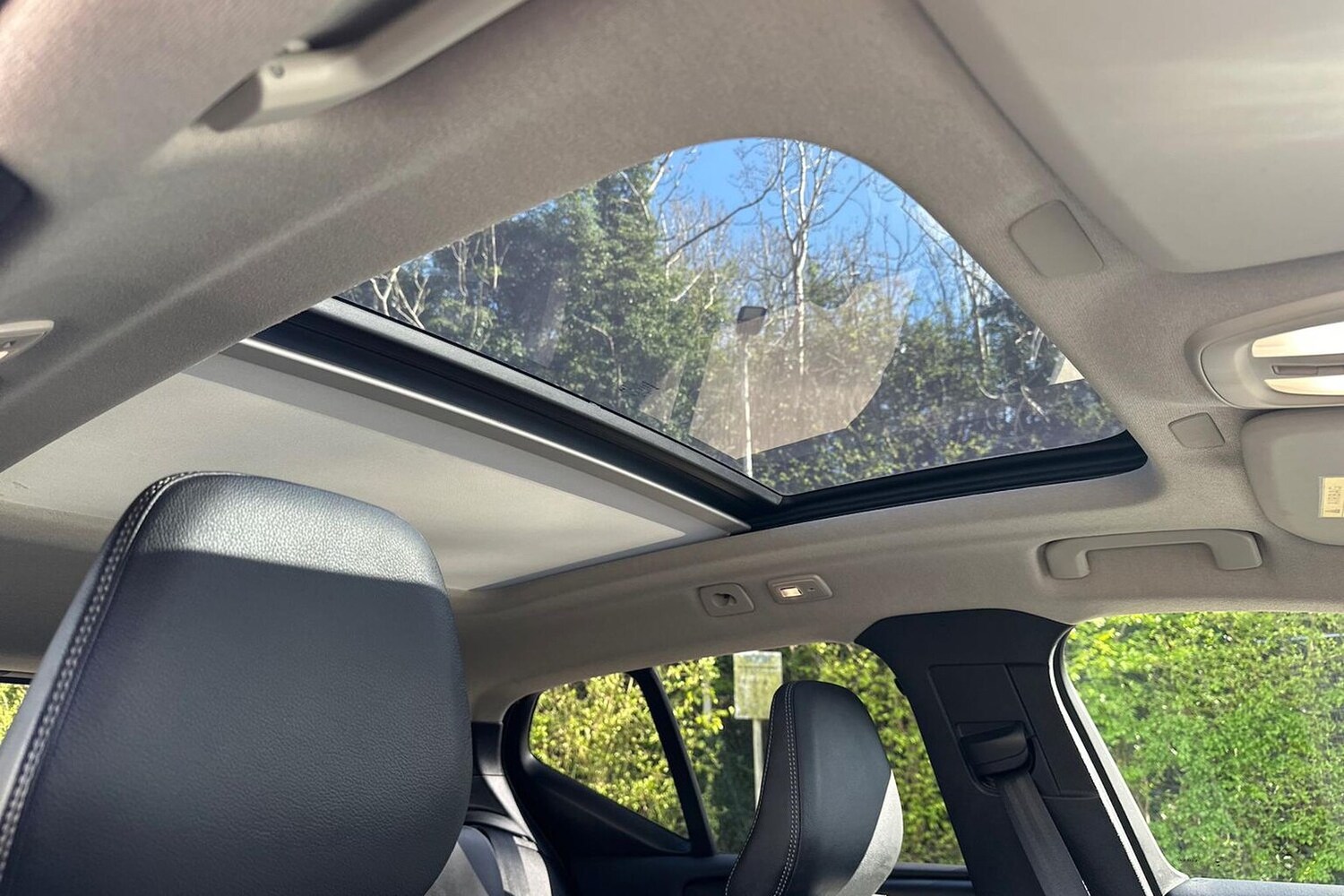 Used Volvo XC40 2025 for sale - 78139552: Photo 34