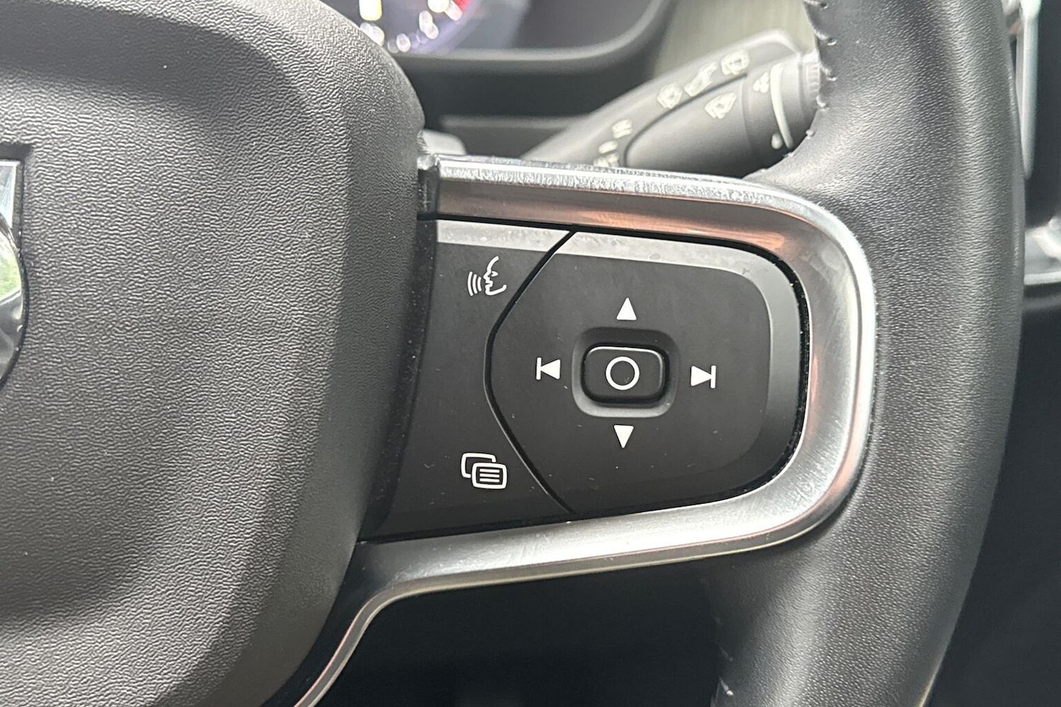 Used Volvo XC40 2020 for sale - 76164961: Photo 26