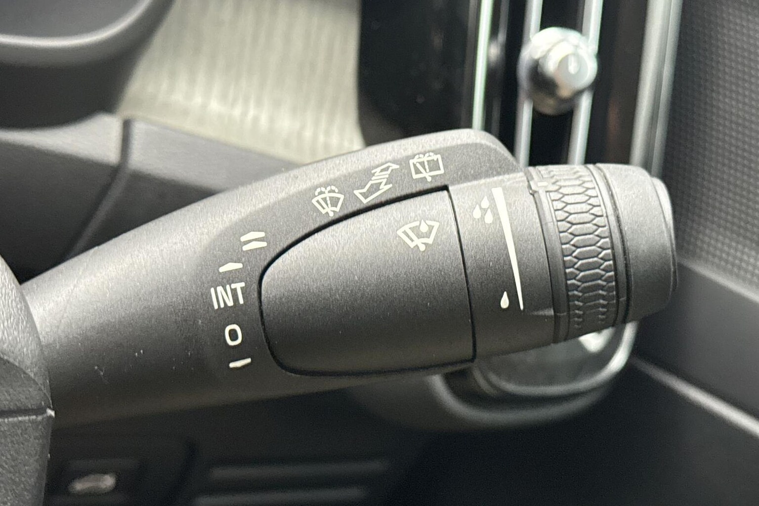 Used Volvo XC40 2020 for sale - 76164961: Photo 28