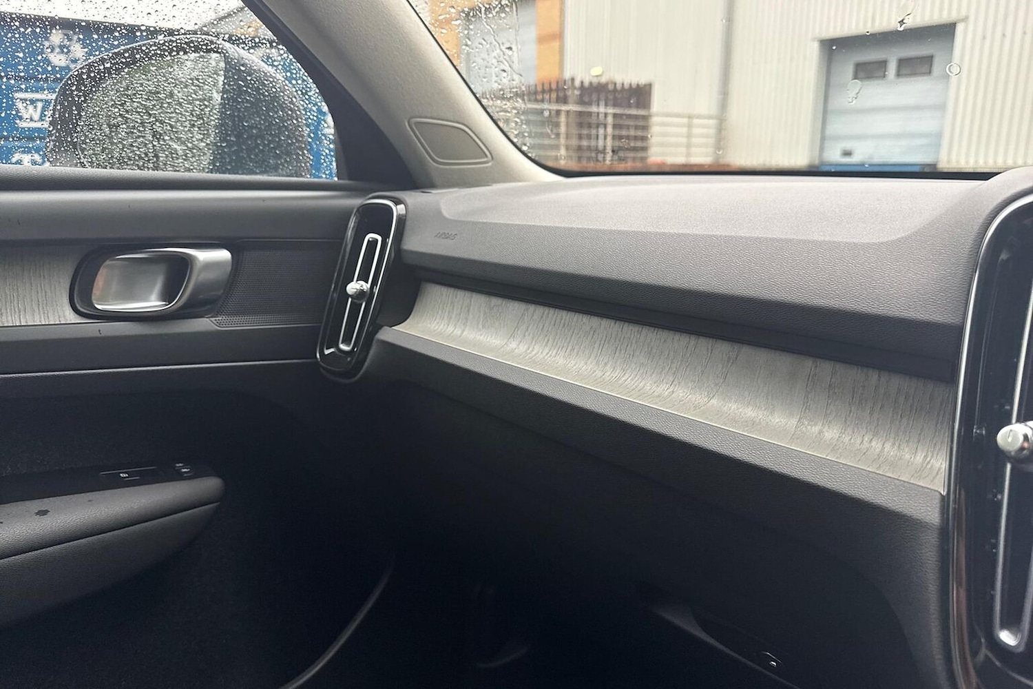 Used Volvo XC40 2020 for sale - 76164961: Photo 29