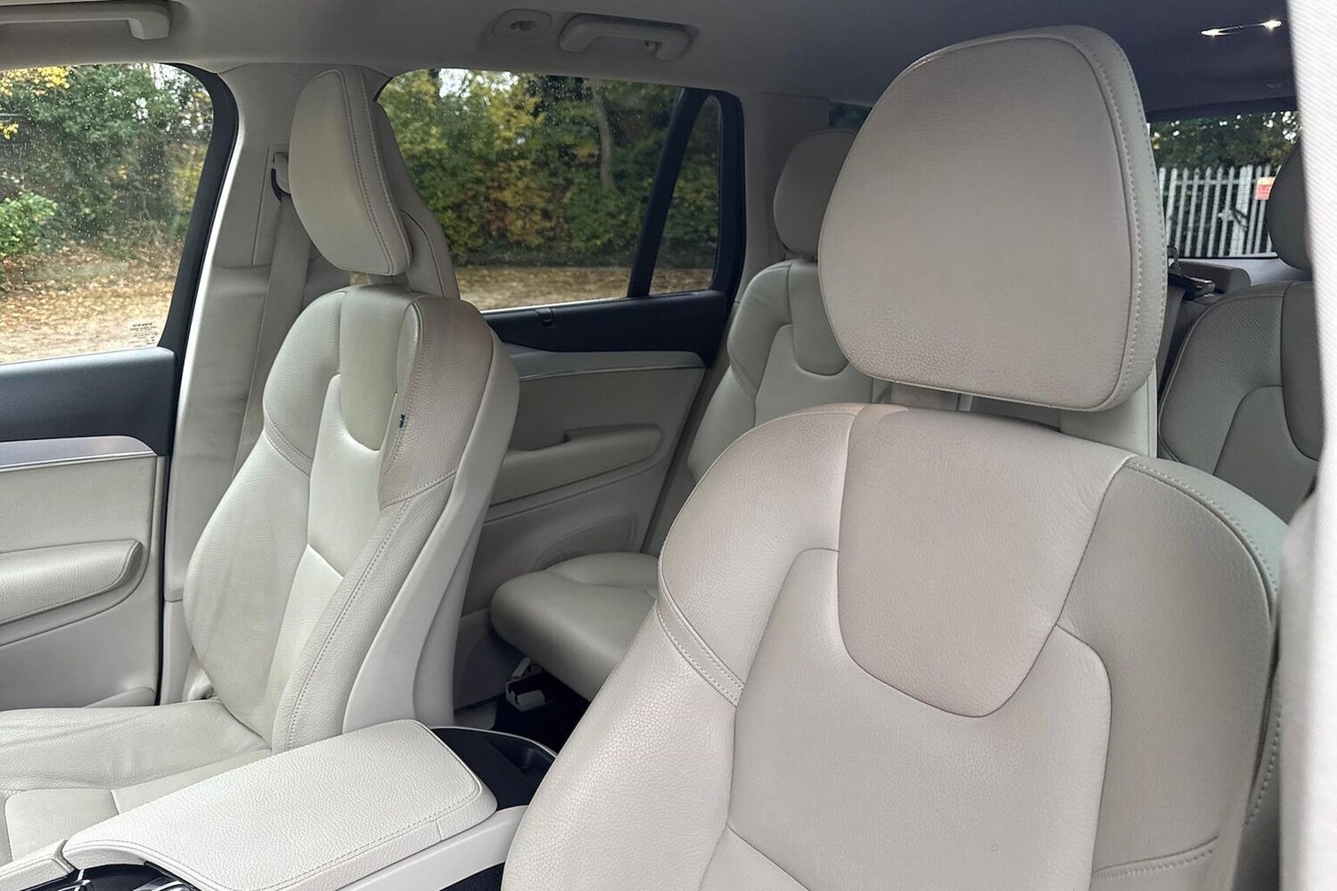 Used Volvo XC90 2017 for sale - 76490540: Photo 36